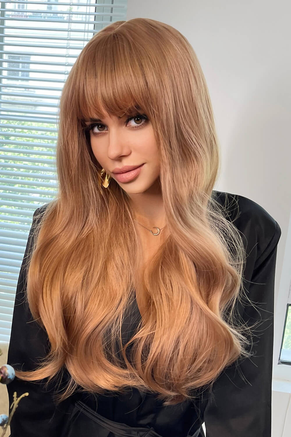 Full Machine Long Wave Synthetic Wigs 24'' D'Journè Fashion