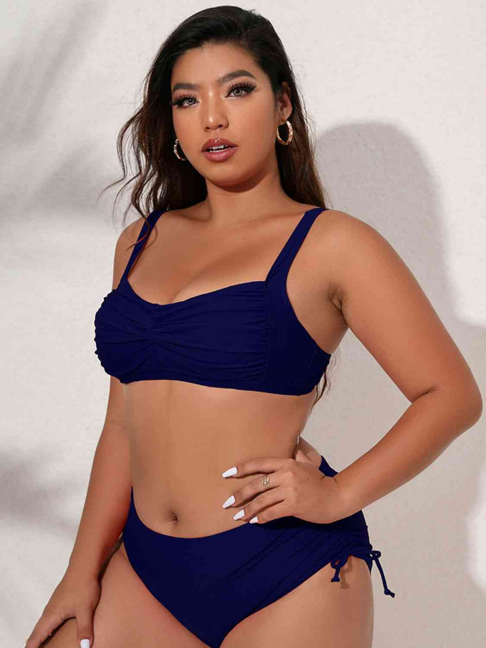 Plus size twist front bikini top, twist knot detail close up