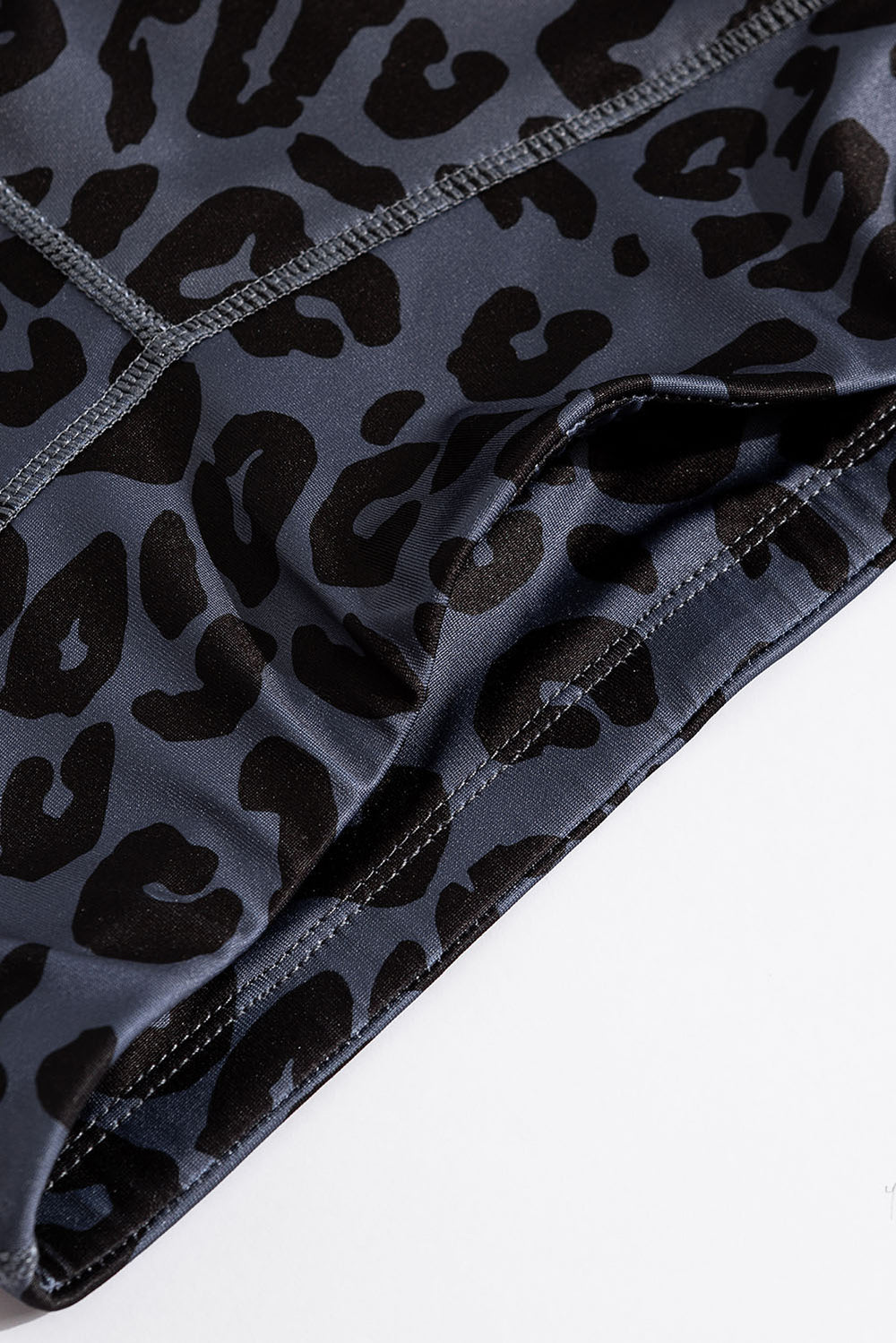 Leopard Sports Bra and Leggings Set D'Journè Fashion