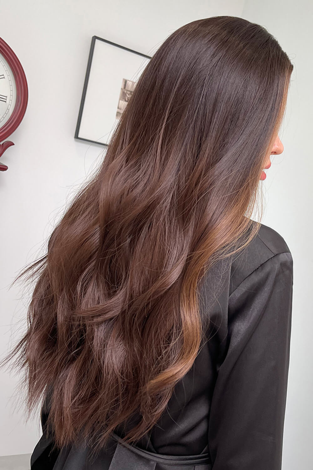 26 inch coffee brown wave synthetic wig studio shot